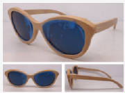 webassets/Cat-Eyewear-Wood-Sunglasses-with-Tac-Polarized-Lens.Unisex.jpg